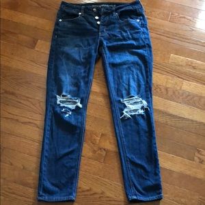 💗SOLD💗American Eagle Outfitters blue jeans